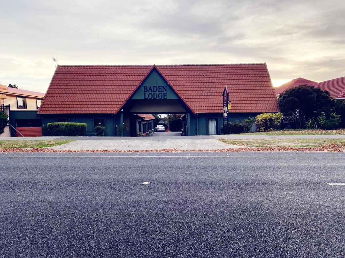 Baden Lodge Motel - Private Spa Bath Rotorua Exterior photo